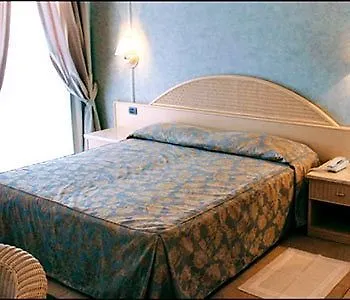 Eden Hotell